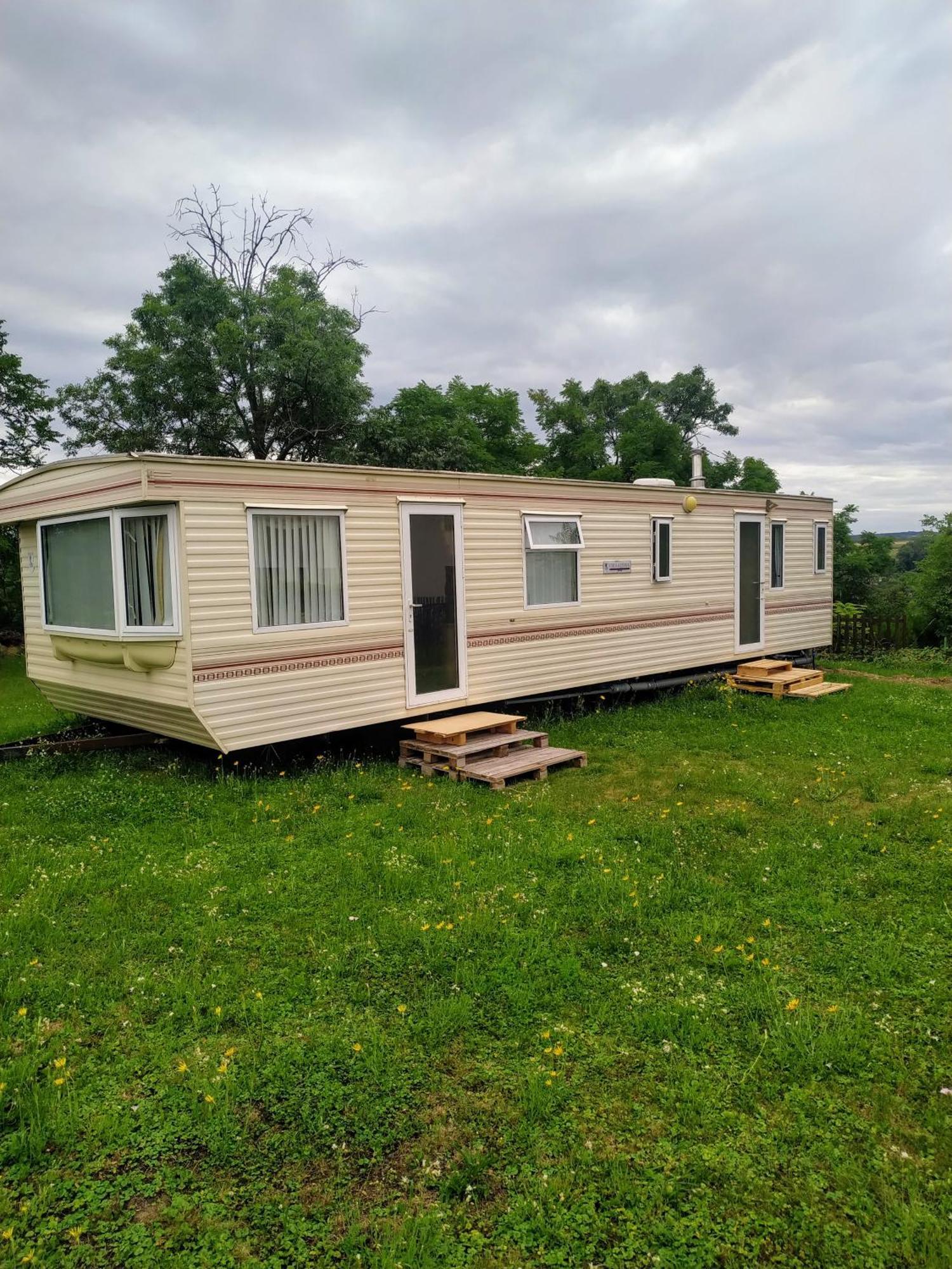 クトナー・ホラMobilehouse Udrazアパートメント エクステリア 写真